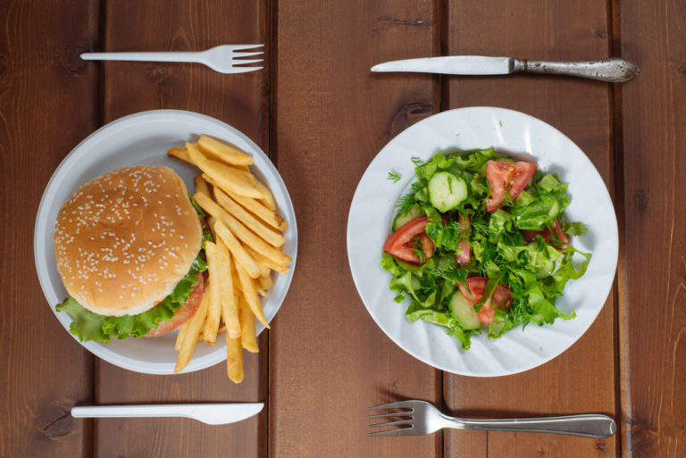 生理中のダイエットは痩せない 生理中でも痩せる食事 運動まとめ